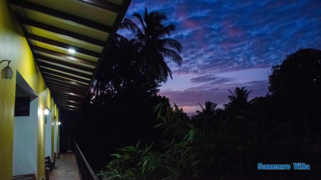 Sanemro Villa Dambulla Bagian luar foto